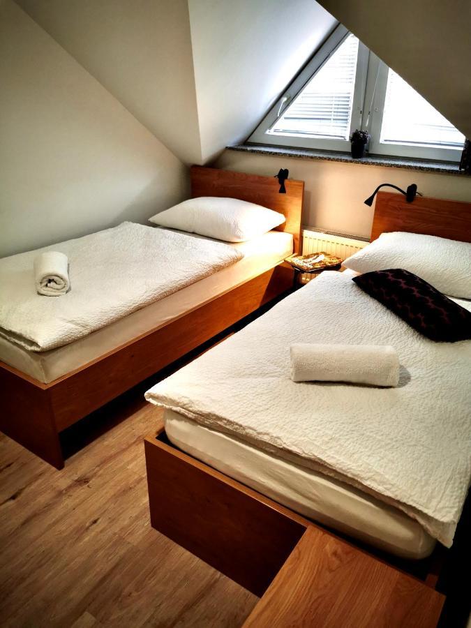 Rainbow House Rooms Maribor Exterior foto