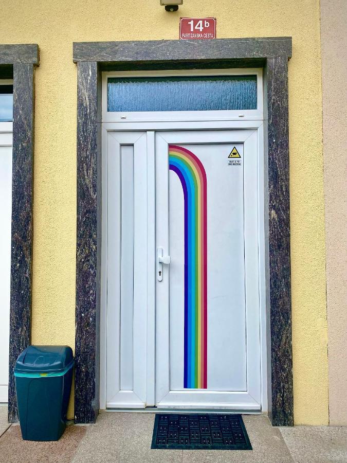 Rainbow House Rooms Maribor Exterior foto