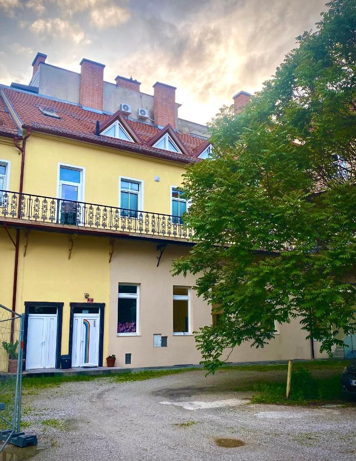 Rainbow House Rooms Maribor Exterior foto